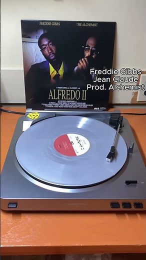 Freddie Gibbs & The Alchemist - Jean-Claude (Alfredo 2) | First Listen 🍝