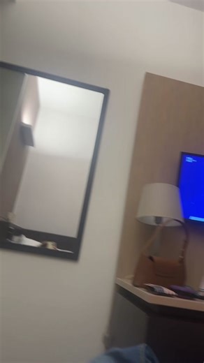 Im laighing at myswlf