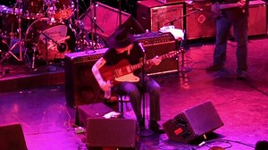 Johnny Winter LRBC 2010 "Mojo Boogie"