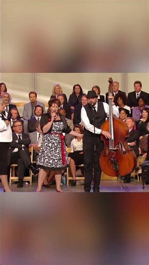 The Isaacs - I Believe in a Hill Called Mt Calvary #Easter #Sunday #HeIsRisen #Shorts #Gaither