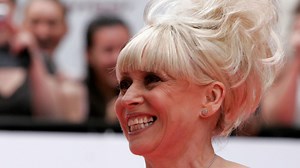 'Irrepressible' British Actress Barbara Windsor Dies Aged 83