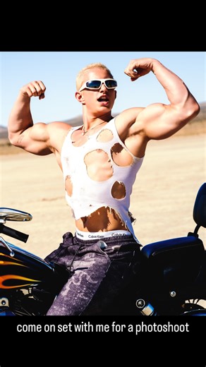 Gavin Croghan on Instagram: "on set with the boys @harleydavidson @itstylerchick @p3iwenwang @thisisbabe @marvincortes1"