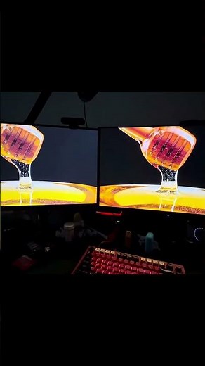 IPS 2k vs OLED 2k monitor displays! #gaming #tech #explore #ipsdisplay #oled #oledmonitor #techtok