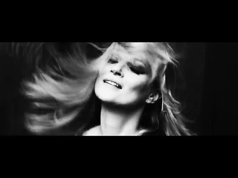 VOGUE ITALIA - SPECIAL EDITION - MARIO TESTINO