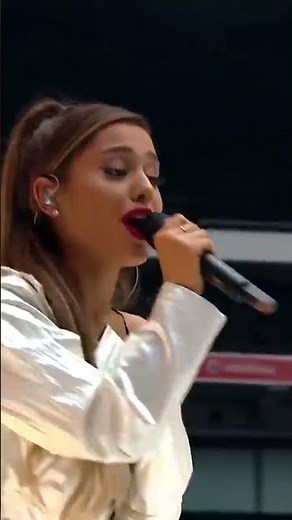 Ariana Grande Bang Bang Live