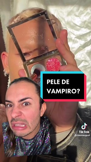 Pele de Vampiro: Tutorial de Maquiagem com Brilho e Glamour