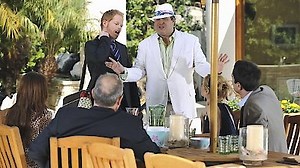 Watch Modern Family Season 2 Episode 23 - See You Next Fall