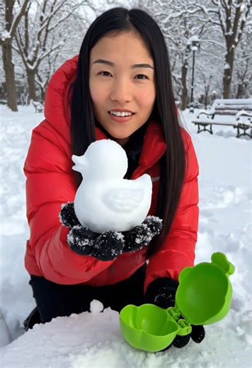 Everyday Snowball ASMR Sounds for Relaxation