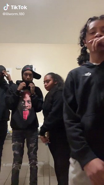 WORM 🐛 (@lilworm.180)’s videos with POKE 14 LIL WORM VERSE - WORM 🐛