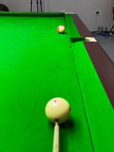 Mastering the Edge Aiming System for Pool