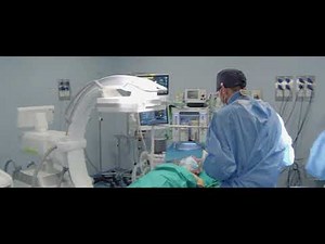 Profesionales de Cirugía Cardiovascular del Hospital Reina Sofía explican cómo aplicar un marcapasos