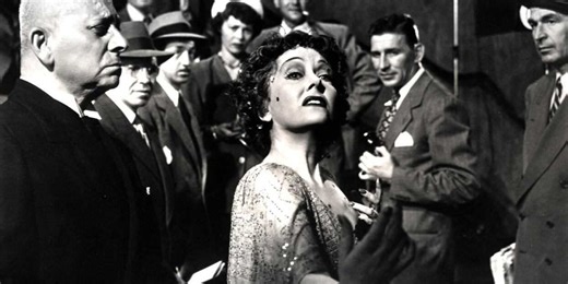 The Meaning Behind the Final Close-Up in 'Sunset Boulevard'