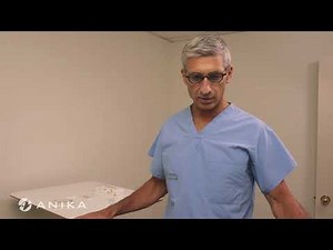 Dr. Deakon performs the surgical technique procedure for Cingal