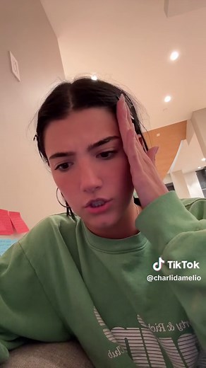 charli d’amelio (@charlidamelio)’s videos with original sound - charli d’amelio