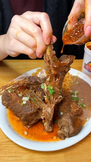 Craving a hearty meal? Our birria de chivo combination plate is the perfect choice. Delicious and satisfying every time 📍:2883 W Lincoln Ave, Anaheim, Ca 92801 . . .#noodlesoup #birrria #birriadechivo #taco #anaheim #disneyworld #knottsberryfarm #ramen #birriaramen #menudo #stanton #buenapark #fullerton #gardengrove #cerritos #cypress | Puros Tacos Y Ramen