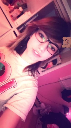 I should cut my bangs #fyp #viral #lipsync #alnst #babe