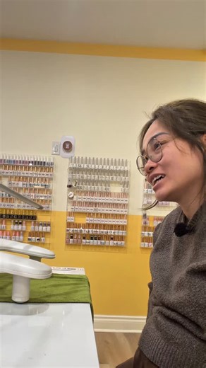 Part 1: sharing my experience on picky clients with my new staff Poly :) I feel really appreciate whenever my staff is struggling with something and they come to me and ask for my experience. The first thing I always asked my new team members is if they are struggling with something I hope they know that they’re not being alone on it, but they also always have my or my other coworker support in any aspect. That is a team spirit that I always build at Lemon nails and beauty. I know how hard this 