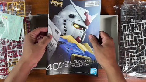 Building the Legendary Gundam Ver in ASMR Style