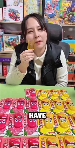 🤯🍬 There's A Secret Way To Eat This! #funny