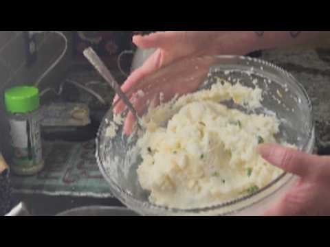 How to make Loaded Mashed Potatoes