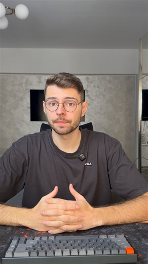 Victor Marcu on Instagram: "Dacă vrei să înveți programare de la 0, intră pe link-ul din bio. #romania #programare #python"