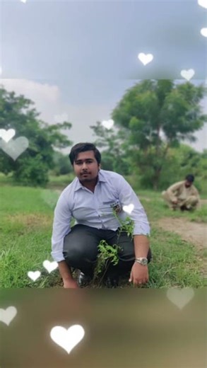 Students Celebrating Plantation Day in UAF #cute #lifeisbutadream #ihavethisthingwithplants