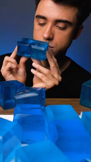 #iceicebaby #blue #jellycandy #jello #squish #squeeze #jelly #waterjelly #mcbangasmr #fyp #satisfying #foryou #viral #playfood | McBang ASMR