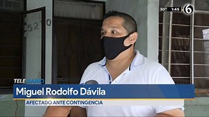 #LOCAL Hombre repara computadoras en la calle tras perder su empleo... Si necesitas de sus servicios, checa la entrevista 😉 ▶ https://bit.ly/3a4qLgg | Telediario Mty