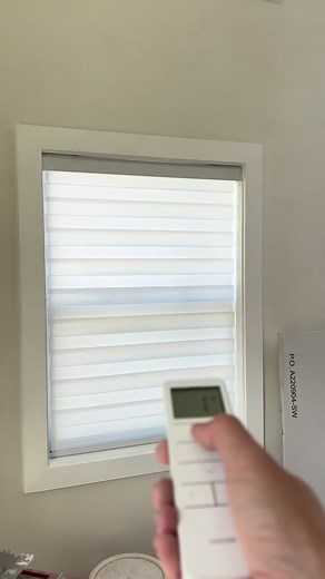 Motorized Shades with Solar Charger for Easy Installation