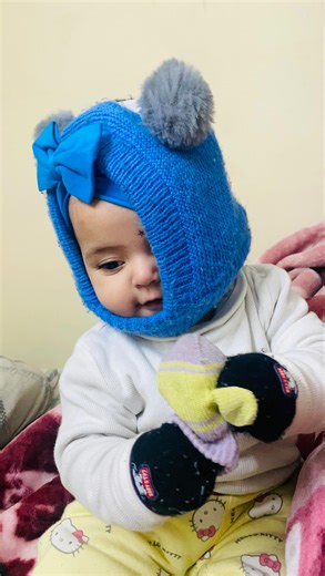 Risha Yadav on Instagram: "Kitni nirdayi maa hun mai ☹️☹️ 👶 At 8 months, throwing is NOT misbehavior It’s her brain learning: • Cause & effect • Gravity • Control & reactions 🧠 “She wasn’t testing my patience… she was testing physics 🥺” ⸻ 🌿 SOFT PARENTING TURN: “Instead of scolding, I’m learning to guide 🤍” • Calm voice • Gentle redirection • ‘Soft hands’ words • Safe throw toys “Parenting is unlearning too 🤍 Our babies are just learning the world.” ⸻ I thought she was being naughty. Turns