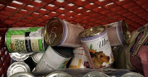 Is expensive dog food better?