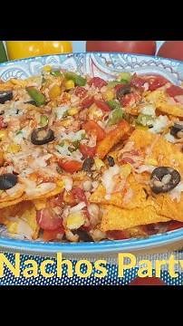 Super Simple Cheesy Nachos Recipe - 15 minutes!