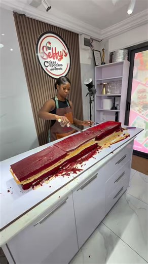 TheCakeChef👩‍🍳🇬🇭 | The longest cake i have ever done and a bakers worst nightmare 😭 Mistakes are Meant To Be Corrected.😌✅ See you in Part 2 guys . . #explore... | Instagram