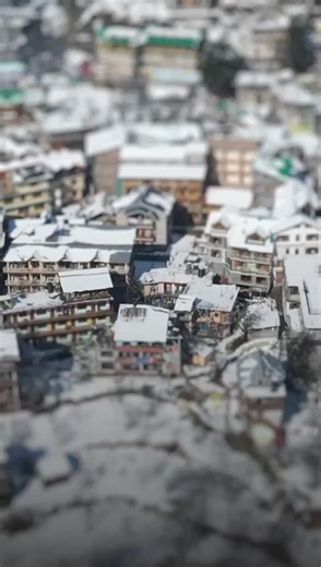 With Jio setting up the first #JioAirFiber at 10,100 ft, Keylong enters a new era of connectivity, unlocking limitless digital opportunities. Keylong #OnJio #WithLoveFromJio #DigitalIndia #India #HimachalPradesh #Connection #Jio | Reliance Industries Limited