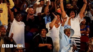 Muhammad Ali funeral: Rousing farewell at Louisville memorial