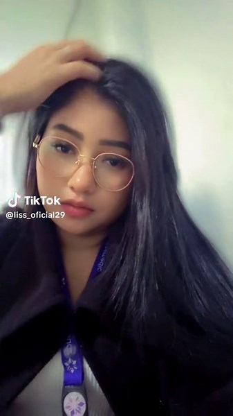 Videos de liss_oficial29 (@liss_oficial29) con “suono originale - 🇪🇨🌟𝔇𝔧 𝔊𝔯𝔦𝔩𝔩𝔬🌟🇪🇨”