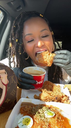 Jollibee Mukbang in the Car