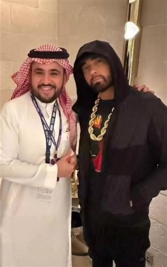 When Eminem Steps Out… the Whole Place FREEZES 🔥 #Eminem #rap #rapper #hiphop | Hiphop Corner