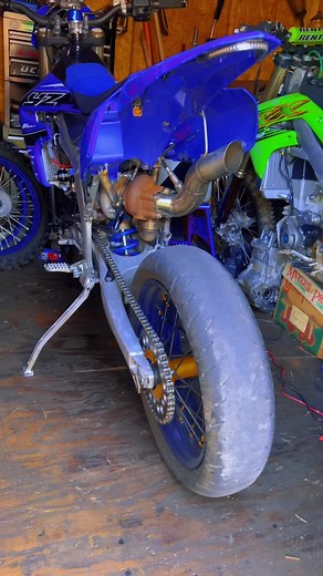Turbo YZ450F on E85: Thrilling Dirtbike Racing and DIY Project