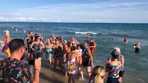 Remember the beach party 2019 ? CRAZY 🤪🤪🤪 JAKE CALYPSO & HIS RED HOT ❤️❤️ Will you miss the hottest party on earth this year? 6TH to 10TH September 2023 Calafell ( Spain ) Tickets: https://bit.ly/High2023 Recuerdas la Beach Party del 2019 ? con JAKE CALYPSO & HIS RED HOT ❤️❤️ Te vas a perder la fiesta de este año en la playa? del 6 al 10 de Septiembre del 2023 en Calafell ( Tarragona ) Entradas: https://bit.ly/High2023 | HIGH ROCKABILLY