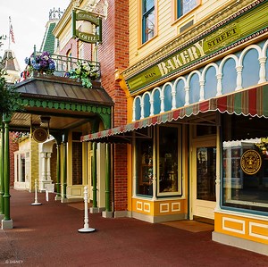 676 shares · 507 comments | Get a whiff of this. Walt Disney Imagineers invented a gadget called a Smellitzer which fills the air with scents like baked cookies on Main Street, U.S.A. and salty, sea air on the Pirates of the Caribbean. They’re always coming up with new ways to make things more magical, right down to your nose. #PowerofMagic | Walt Disney World | Facebook