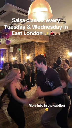 Ready to finally try salsa? This is your sign 💃🏽✨ Our Beginners & First Timers class is the perfect place to start. No experience or partner required, just come down and we’ll have your hips moving like Shakira in no time! After all our classes, we open up the floor for a social dance 🪩 which means you get to actually practise what you’ve learned and meet new people (it’s called a social club for a reason 🤭). Spots can go quickly, so head to Momence to book your place (link in the bio!!!) We