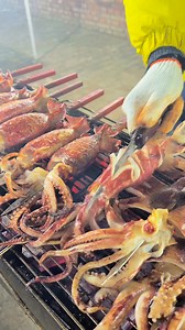 472K views · 4.3K reactions | Perfect Squid Grilling!. #StreetFood #GrilledSquid #SquidCooking #SeafoodStreetFood #AsianStreetFood #SquidGrill #FoodASMR #SatisfyingCooking #SquidCutting #FoodieLife #SeafoodLover #SquidRecipe #CookingSkills #TastyStreetFood #GiantSquid #StreetFoodVideos #FoodViral #CookingShorts #foodreels #viralreels | CN Street Food | Facebook