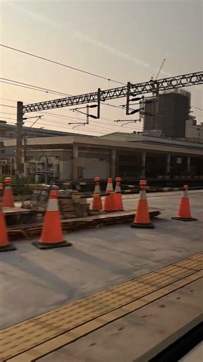 2次往台北環島之星觀光列車通過岡山站（台北→台北，順環島）#台鐵 #環島 #環島之星 #環島旅行 #三麗鷗 #易遊網 #高雄 #高雄真好玩 #2次