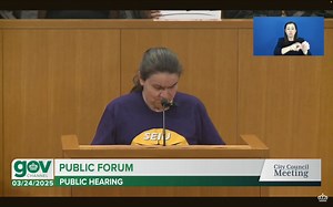 Laura, a Charlotte airport service worker, along with her colleagues, made their voices heard, calling on Charlotte City Council to “make CLT fit for a queen.” | SEIU Airport Workers United | Facebook