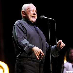 60K views · 4K reactions | Joe Cocker didn't perform. He felt. Not perfect. Just real. #JoeCocker #NotPerfectJustReal #YouAreSoBeautiful #RealMusicRealSoul #HumbleLegend #FromTheHeart #HeFeltIt #TrueToHimself #JoeCockerFan #joecockerfanzone #VoiceOfTheSoul #WhenMusicWasReal | Joe Cocker Fan Zone | Facebook