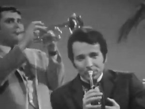 Herb Alpert & The Tijuana Brass - Spanish Flea (Video)