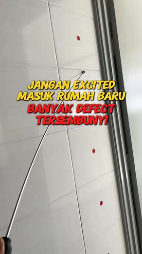Baru Dapat Kunci Rumah? Jangan Terus Pindah Dulu! Ramai excited nak masuk rumah baru. Tapi bila dah duduk, baru sedar dinding retak, air bocor, tile senget. 😨 Kalau tak semak awal, warranty habis dan semua kos baik pulih kena tanggung sendiri 💸 Biar Defect PRO bantu periksa satu rumah penuh sebelum terlambat. ✔️ Dah cek lebih 5,000 rumah seluruh Malaysia ✔️ Inspector bertauliah & berpengalaman ✔️ Laporan defect kami siapkan dengan lengkap gambar untuk tuntut developer. 📦 Booking awal dapat ha