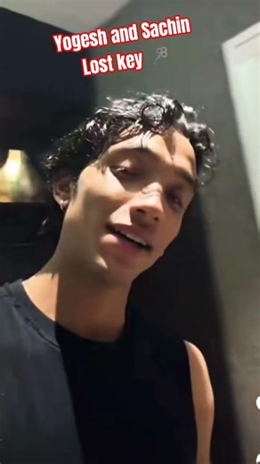YOGESH RAWAT AND SACHIN LOST THEIR ROOM KEY MAJE LERE HAI #shorts #viral #trending #funny #masti #og