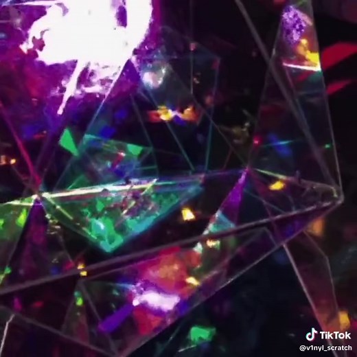 Aesthetic Moodboard Animation with Glitter Effects